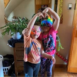 Meet your Posher, Deborah